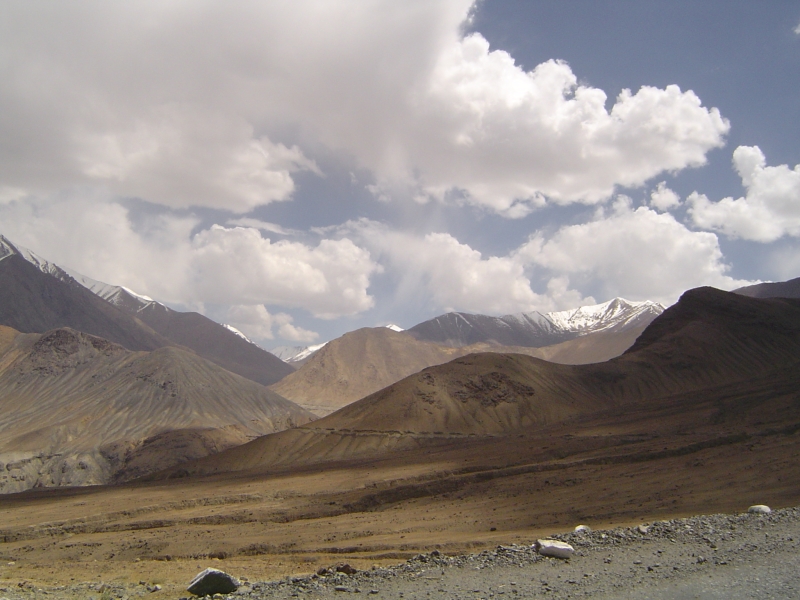dsc01449 Karakoram range from Khardung village (Gautam)
