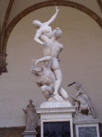 p6120017 <a href=../../../florence-notes.html#giambologna>Giambologna's</a> Mannerist <a href=../../../florence-notes.html#rapeofsabine>Rape of the Sabine Women</a> (1583) and <a href=../../../florence-notes.html#handcentaur>Hercules fighting the centaur Nessus</a> (1599).<br> At the Loggia della Signoria.