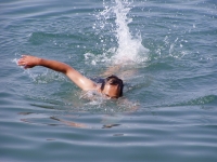 p6230011 Swimming again