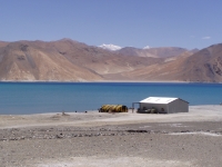 p6260292 This is a salt water lake, 160 Km long!
