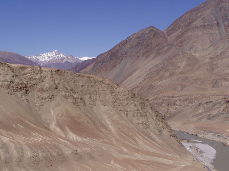 p6220011 Down the valley, following Indus